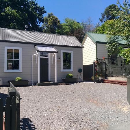 נאפייר Milton Cottage מראה חיצוני תמונה