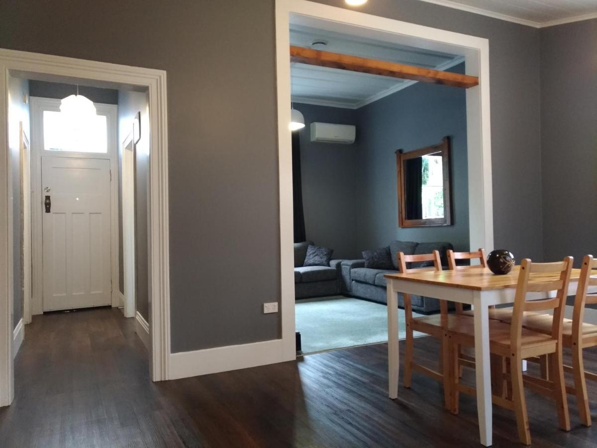 נאפייר Milton Cottage מראה חיצוני תמונה