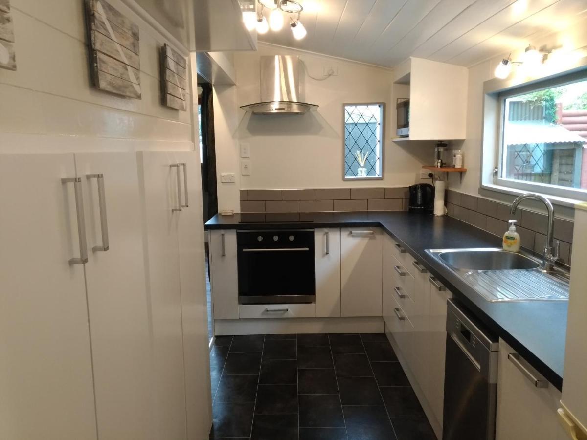 נאפייר Milton Cottage מראה חיצוני תמונה