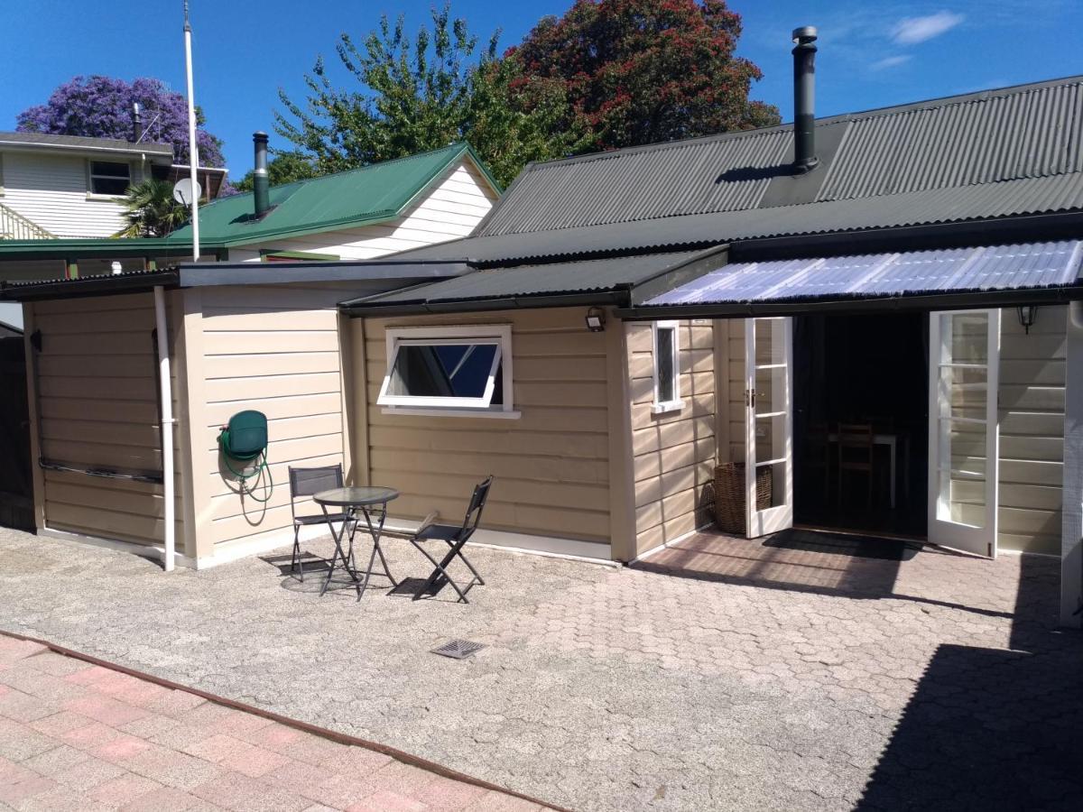 נאפייר Milton Cottage מראה חיצוני תמונה